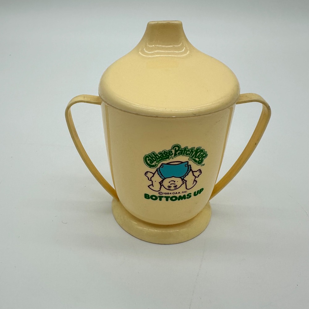 Vintage 1984‎ Cabbage Patch Kids Bottoms Up Sippy Cup Yellow 6oz Training Cup